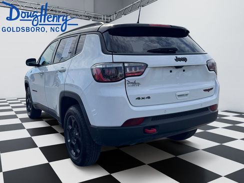 Used 2024 Jeep Compass Trailhawk AWD/4WD image 3