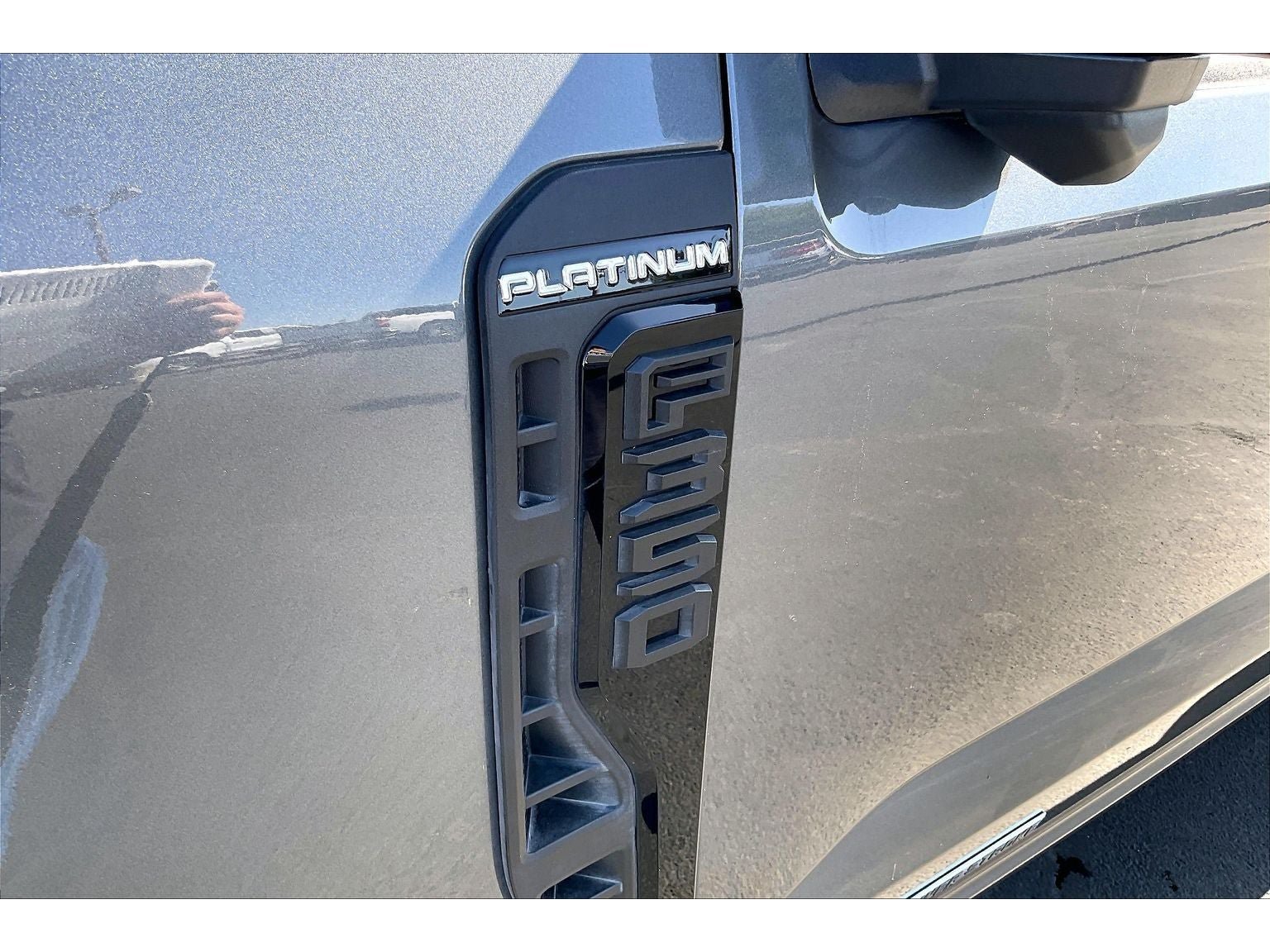 Used 2026 Ford F350 Platinum AWD/4WD image 9