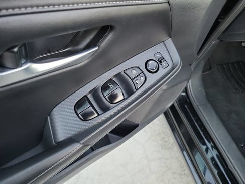 Used 2024 Nissan Sentra SV FWD image 13