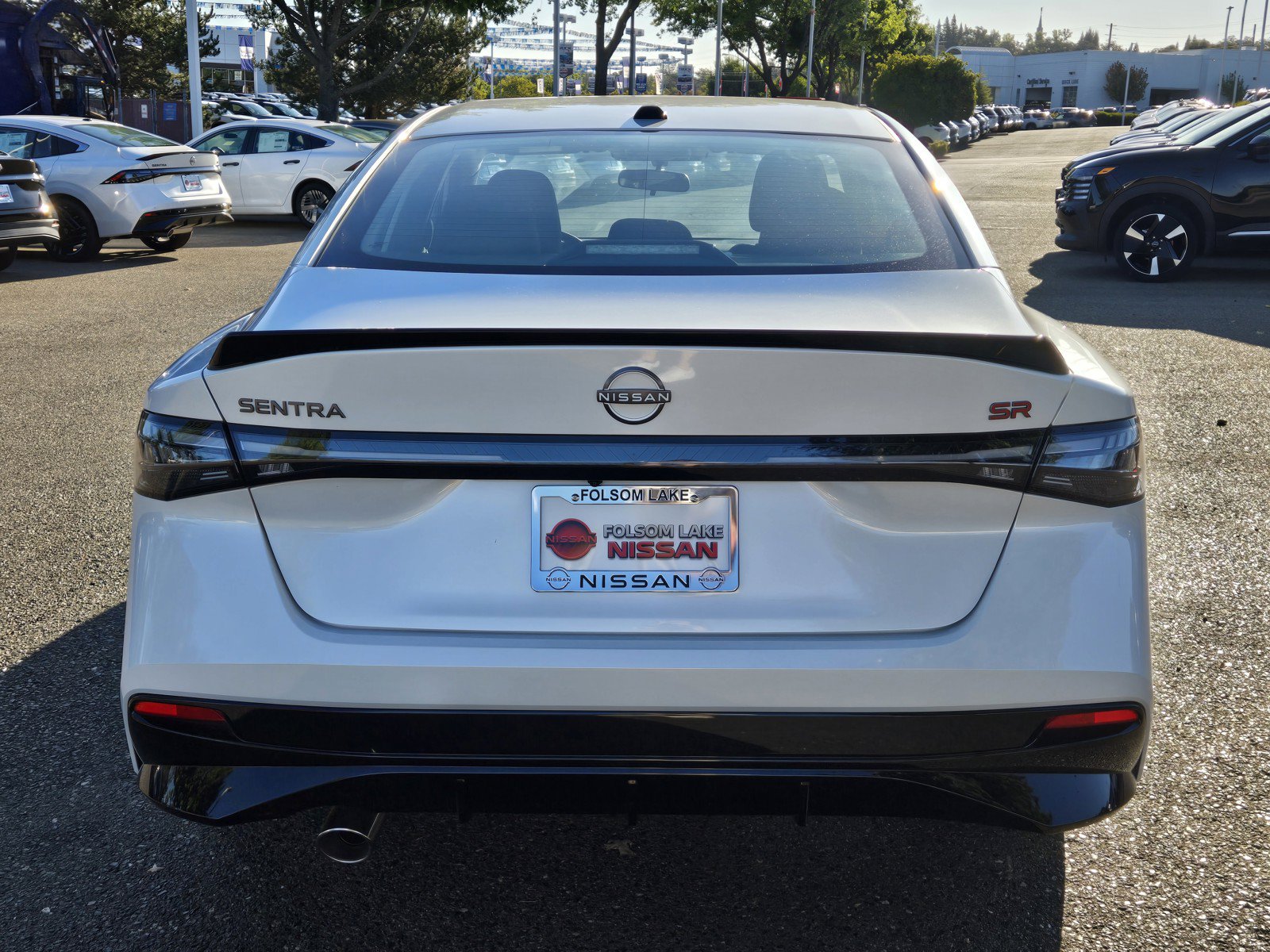 New 2026 Nissan Sentra SR w/ Floor Mat Package FWD image 5