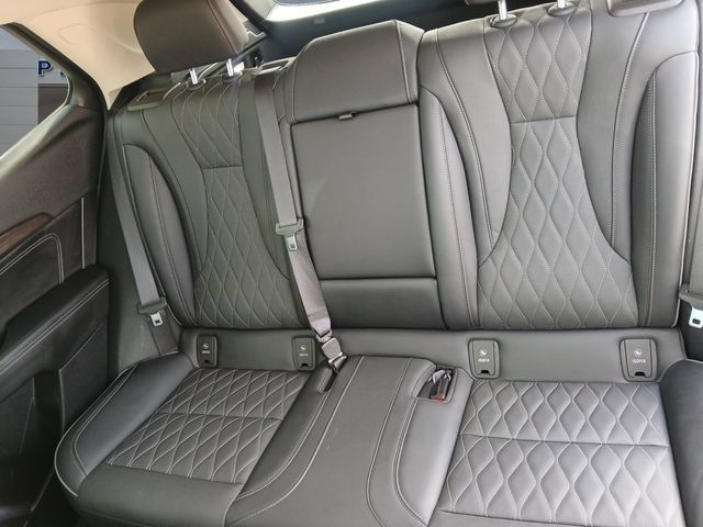 Used 2023 Buick Envision Avenir FWD image 13