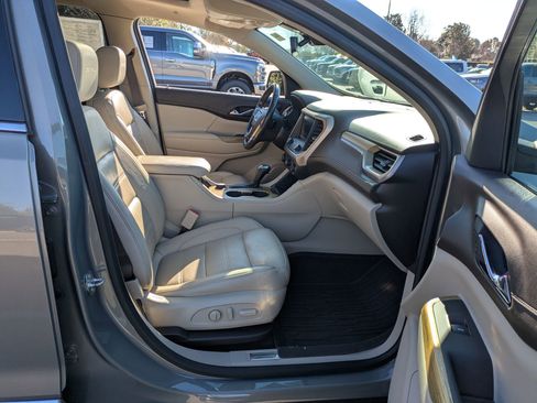 Used 2019 GMC Acadia Denali w/ LPO, Floor Liner Package image 38