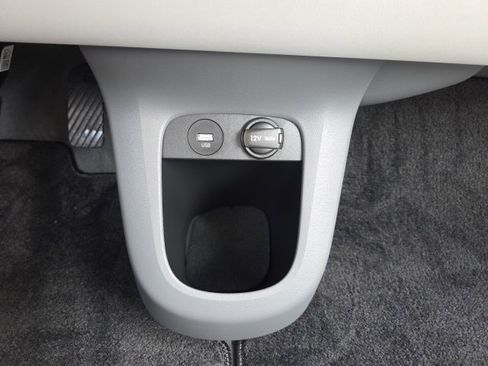 Certified 2023 Hyundai Ioniq 5 Limited w/ Cargo Package image 19