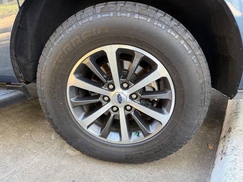 Used 2019 Ford Expedition Max XLT AWD/4WD image 49
