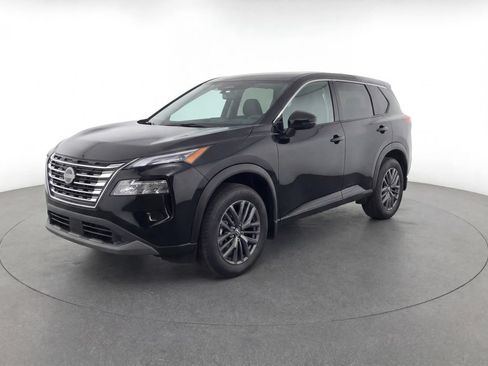 Used 2024 Nissan Rogue S FWD image 1