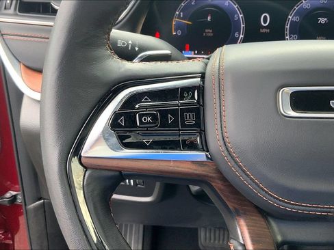 Certified 2024 Jeep Grand Cherokee Summit AWD/4WD image 23