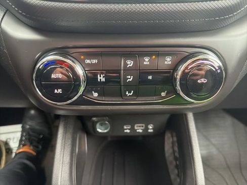 Certified 2023 Chevrolet TrailBlazer LT w/ Convenience Package AWD/4WD image 20