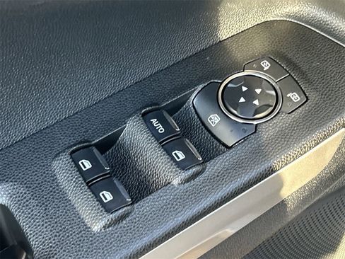 Used 2018 Ford EcoSport Titanium image 18