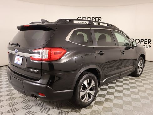 Used 2023 Subaru Ascent Premium image 21