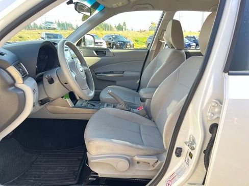 Used 2012 Subaru Forester 2.5X w/ Alloy Wheel Pkg image 15