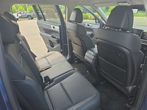 Used 2026 Hyundai Santa Fe SEL AWD/4WD image 13