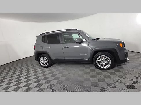 Used 2021 Jeep Renegade Latitude FWD image 38