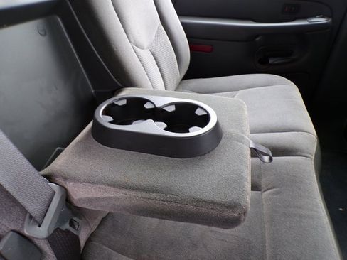 Used 2006 Chevrolet Silverado 2500 W/T image 11