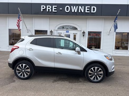 Certified 2022 Buick Encore Preferred w/ Safety Package image 4