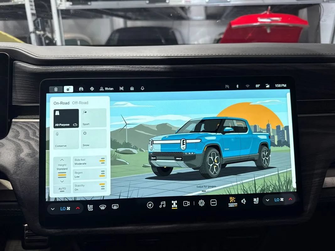 Used 2022 Rivian R1T Adventure AWD/4WD image 98