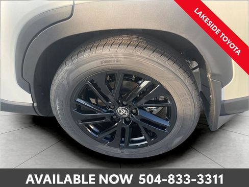 New 2026 Toyota Corolla Cross XSE image 9