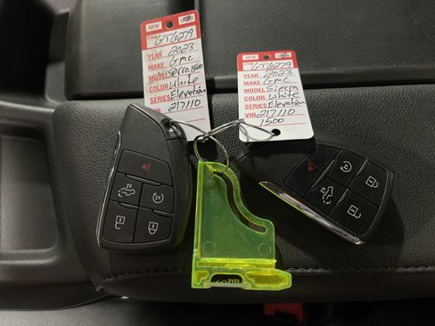 Used 2023 GMC Sierra 1500 Elevation w/ LPO, GMC Protection Package image 26