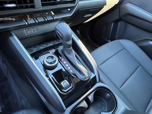 Used 2024 Chevrolet Colorado Trail Boss w/ Advanced Trailering Package image 14