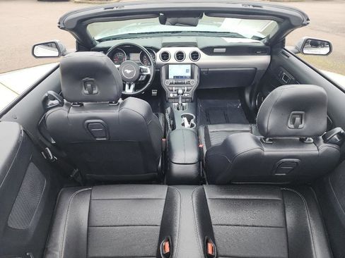 Used 2021 Ford Mustang Premium image 24