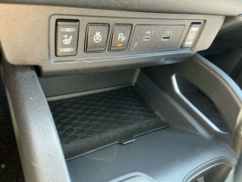 Used 2022 Nissan Frontier SV RWD image 27