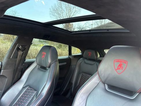 Used 2019 Lamborghini Urus image 17