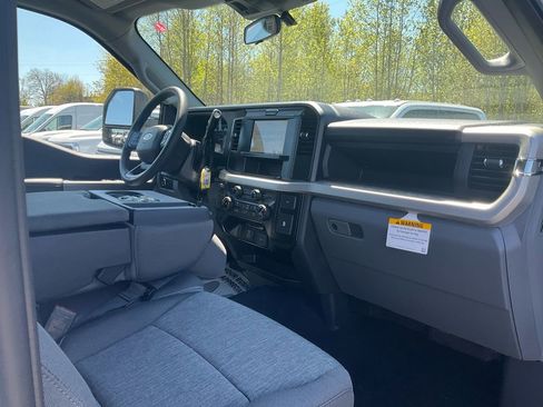New 2026 Ford F250 XL w/ STX Appearance Package AWD/4WD image 11