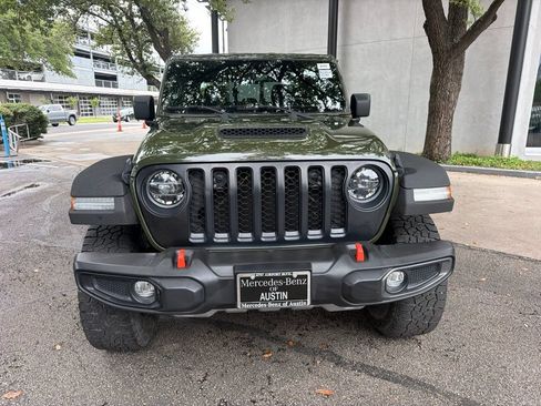Used 2022 Jeep Gladiator Mojave w/ LED Lighting Group AWD/4WD image 2