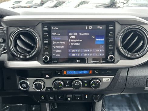 Used 2023 Toyota Tacoma Limited image 18