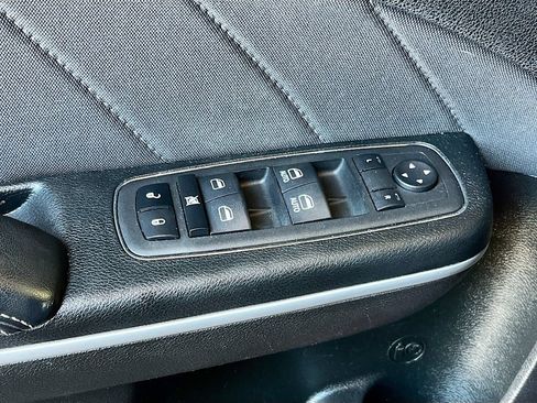 Used 2023 Dodge Charger Scat Pack w/ Navigation & Travel Group RWD image 18