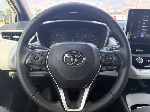 Used 2026 Toyota Corolla SE FWD image 19