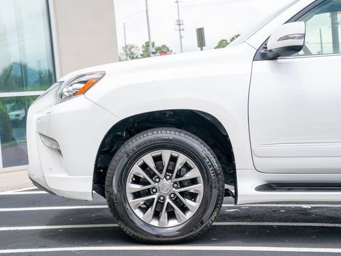 Used 2018 Lexus GX 460 Luxury AWD/4WD image 21