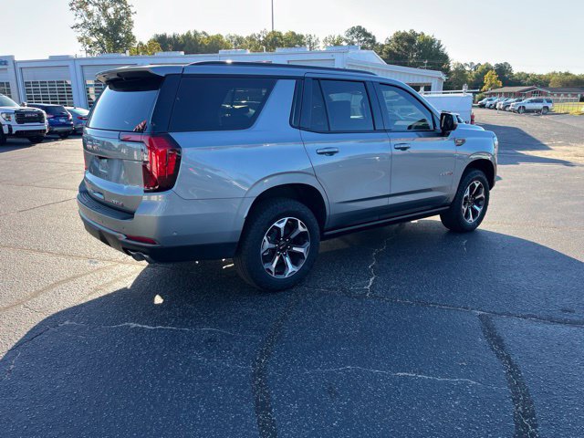 Used 2025 GMC Yukon AT4 Ultimate w/ LPO, Floor Liner Package AWD/4WD image 3