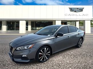 Used 2019 Nissan Altima 2.5 SR w/ SR Premium Package image 1