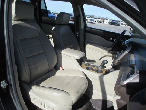 Used 2019 GMC Acadia Denali w/ Technology Package image 20