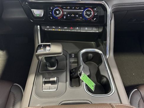 Used 2025 GMC Sierra 1500 Denali w/ Denali Reserve Package image 21