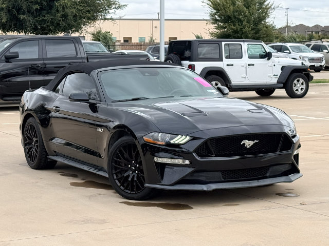 Used 2018 Ford Mustang GT Premium w/ GT Performance Package RWD image 6