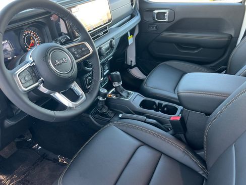 New 2026 Jeep Wrangler Sahara image 9