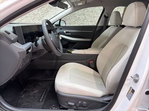Used 2026 Hyundai Sonata SEL FWD image 24