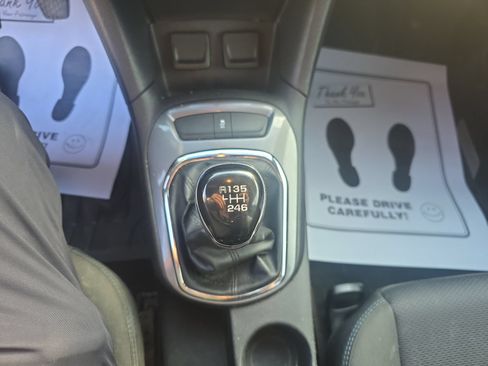 Used 2018 Chevrolet Cruze LT w/ Convenience Package FWD image 22