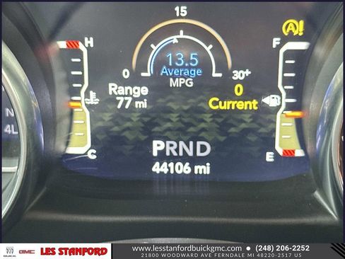 Used 2022 Jeep Wrangler Unlimited Sahara w/ LED Lighting Group AWD/4WD image 19