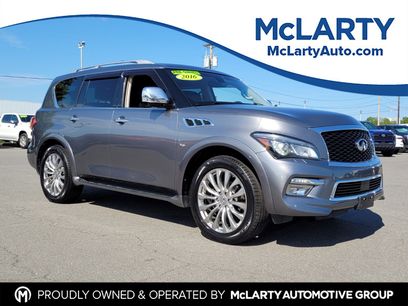 Used 2016 INFINITI QX80 4WD w/ Deluxe Technology Package