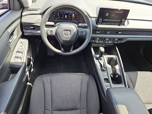 Certified 2023 Honda Accord EX image 11