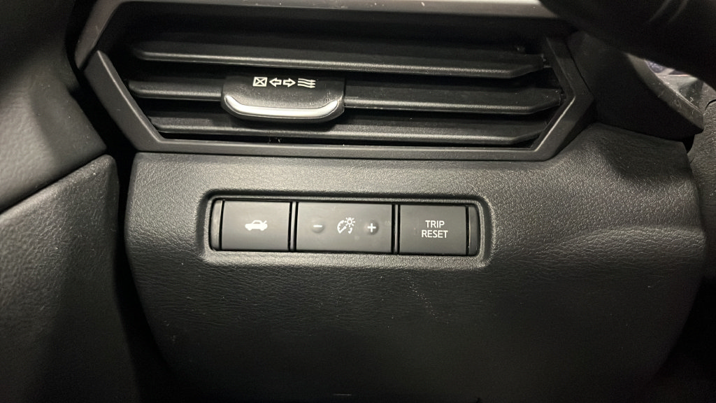 Used 2023 Nissan Altima 2.5 SV FWD image 27