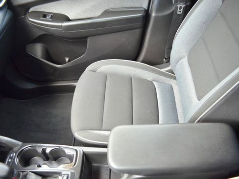 Used 2025 Chevrolet TrailBlazer LT image 25