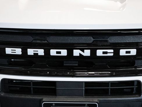 Certified 2024 Ford Bronco Sport Outer Banks w/ Tech Package AWD/4WD image 13