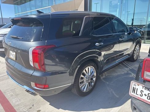 Used 2020 Hyundai Palisade Limited image 10