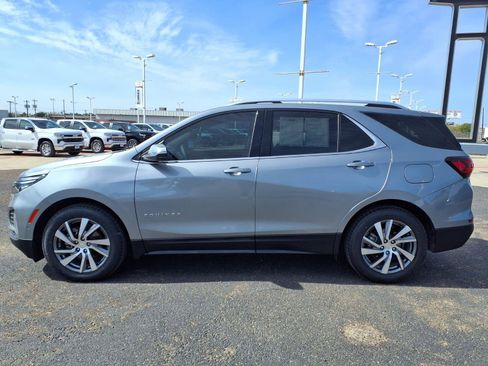 Used 2024 Chevrolet Equinox Premier image 4