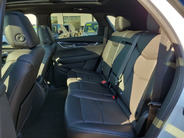 Used 2022 Cadillac XT5 Premium Luxury AWD/4WD image 22