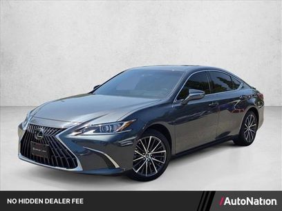 Used 2025 Lexus ES 300h w/ Premium Package