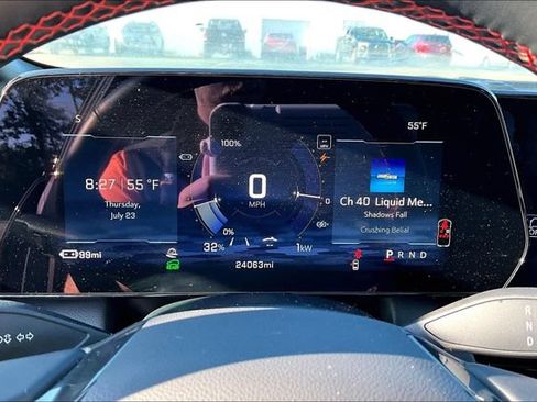 Certified 2024 Chevrolet Equinox EV RS FWD image 19